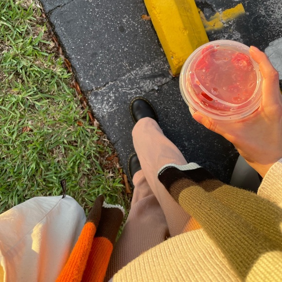 Live Show Listing📹🫶🏻✨ - Picture 5 of 5